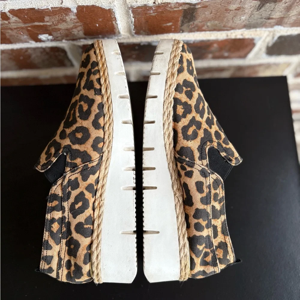 Franco Sarto Serla Leopard Platform Wedge Espadrilles Size 8